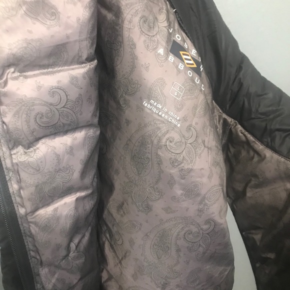 Joseph Abboud Down Vest- black, size large - Picture 3 of 4